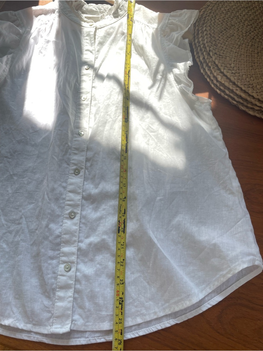 Linen-Blend Flutter Sleeve Button Up Ruffled Blouse Size Small - Picture 11 of 11